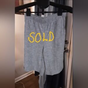 NWOT 2 PAIRS BOY'S OLD NAVY SHORTS AND NWT CAT  SIZE 10/12